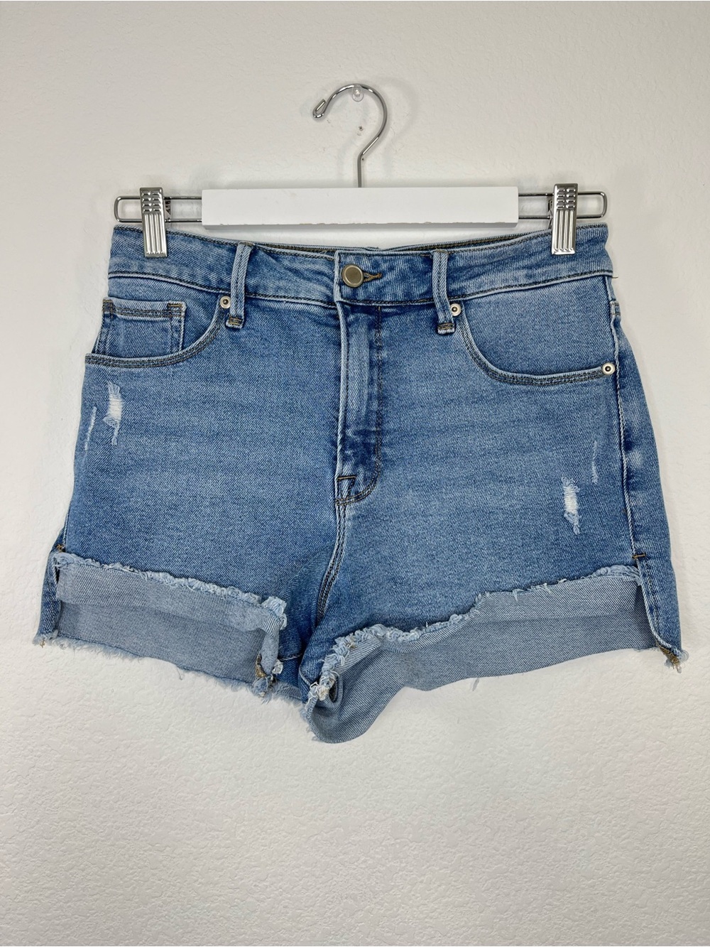Good American Good Curve Shortie shorts‎ folded Cuff size 8/29